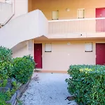 Bright With Sea View And Swimming Pool Appartement Sainte-Maxime