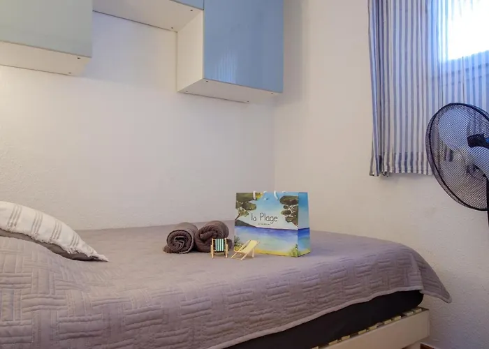 Bright With Sea View And Swimming Pool *