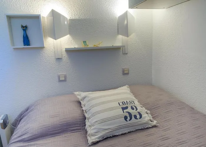 Apartman Bright With Sea View And Swimming Pool Sainte-Maxime