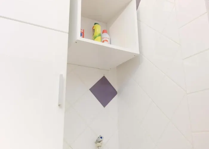 Bright With Sea View And Swimming Pool Apartman